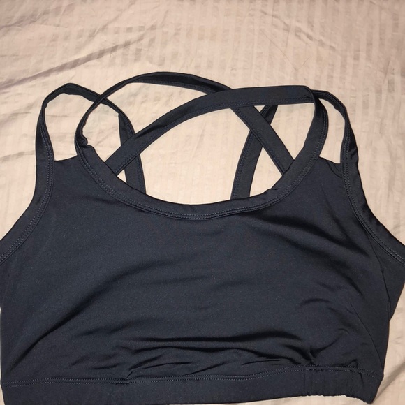 kiava sports bra
